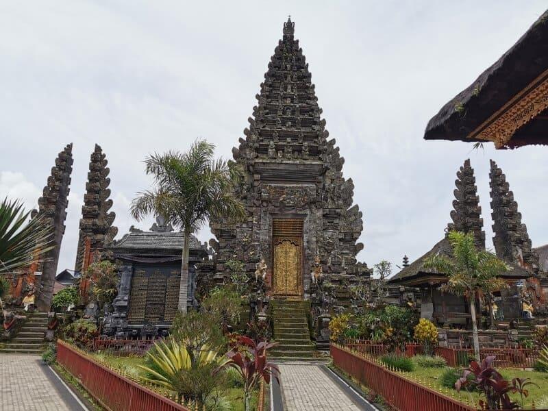 Pura Batur1
